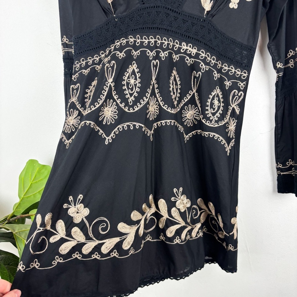 Debbie Katz Embroidered Black Flare Sleeve Mini Dress Sz S - Picture 7 of 8